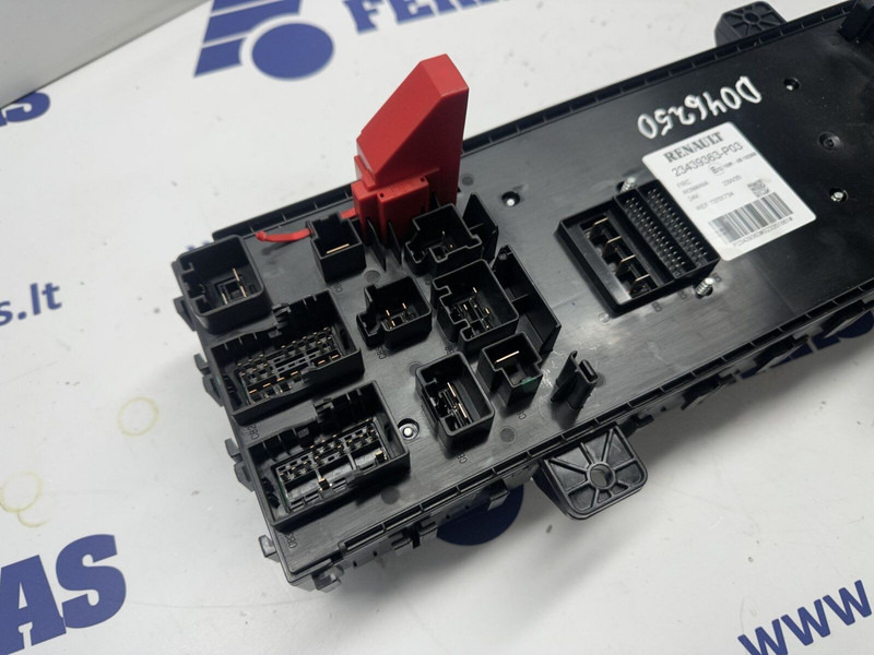 Renault fuse box - Sistema elétrico por Camião: foto 3 Renault fuse box - Sistema elétrico por Camião: foto 3