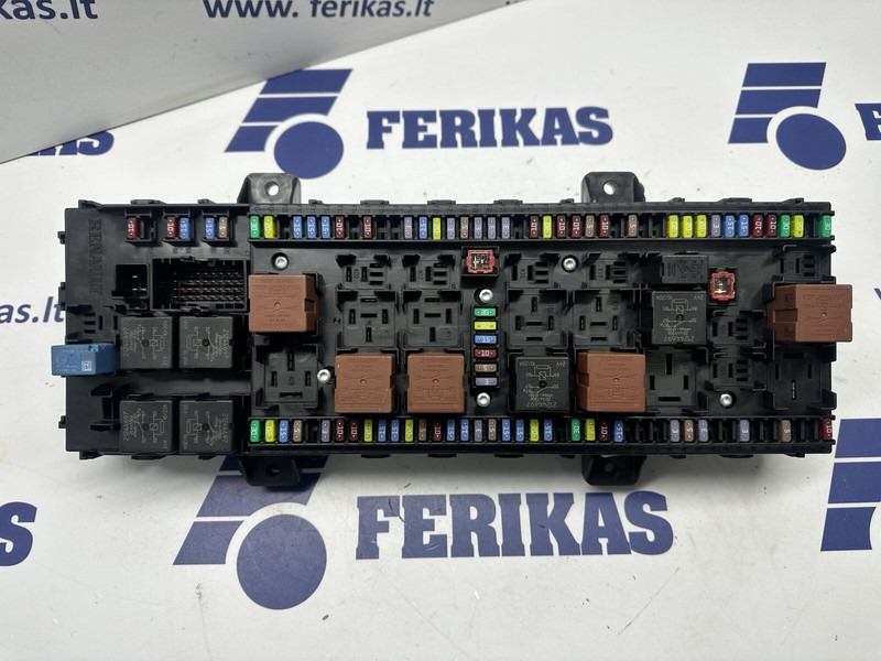 Renault fuse box - Sistema elétrico por Camião: foto 1 Renault fuse box - Sistema elétrico por Camião: foto 1