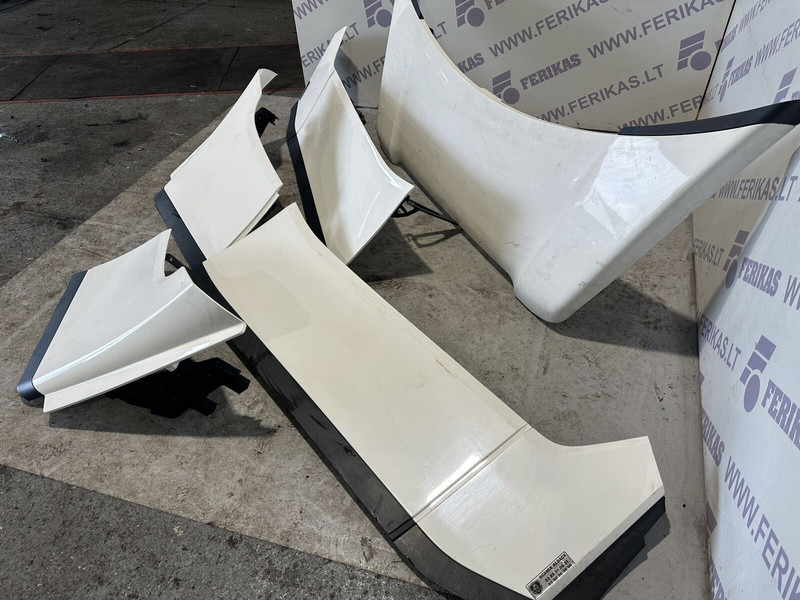 Scania cabin spoilers set - Aerodinâmica/ Aerofólio por Camião: foto 3 Scania cabin spoilers set - Aerodinâmica/ Aerofólio por Camião: foto 3