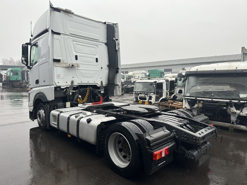 Mercedes-Benz Actros MP4 - Tractor: foto 3 Mercedes-Benz Actros MP4 - Tractor: foto 3