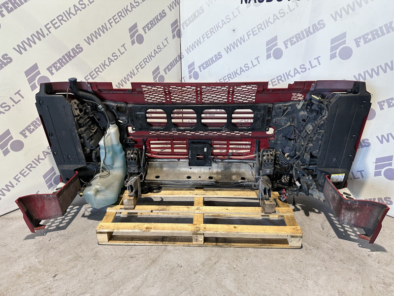 Volvo VOLVO FH4 complete front bumper with headlights - Para-choque por Camião: foto 4 Volvo VOLVO FH4 complete front bumper with headlights - Para-choque por Camião: foto 4