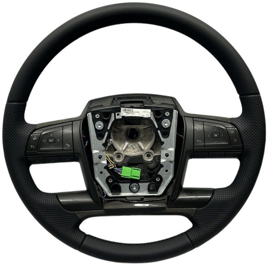 Volvo refurbished - Volante de direção por Camião: foto 1 Volvo refurbished - Volante de direção por Camião: foto 1