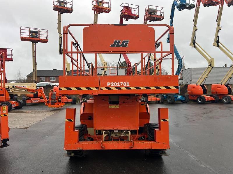 JLG 4394 RT diesel 4x4 15m (1747) - Plataforma de Tijera/ Plataforma de tesoura: foto 4 JLG 4394 RT diesel 4x4 15m (1747) - Plataforma de Tijera/ Plataforma de tesoura: foto 4