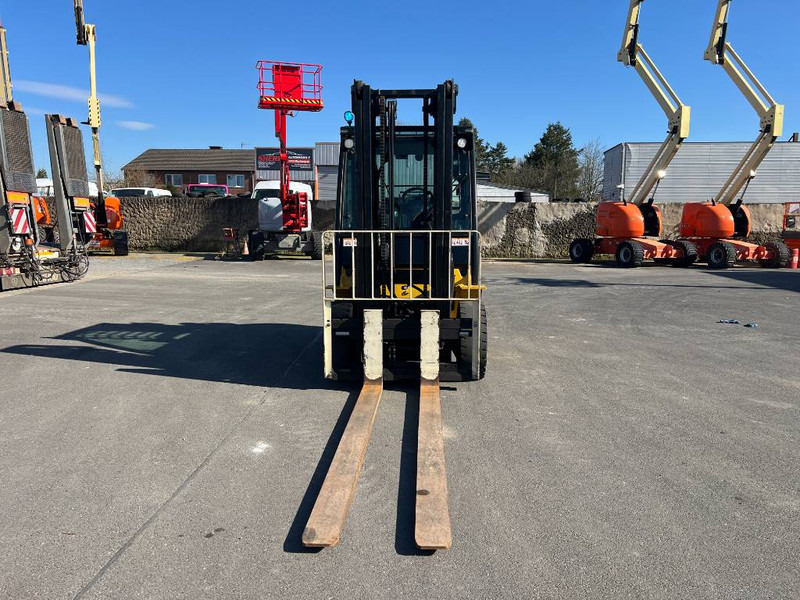 Yale GLP40VX Gas 4T 3.65m (1827) - Empilhadeira a gás: foto 4 Yale GLP40VX Gas 4T 3.65m (1827) - Empilhadeira a gás: foto 4