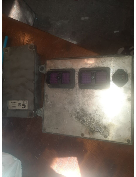 Cummins 239Kvt - Centralina electrónica: foto 3 Cummins 239Kvt - Centralina electrónica: foto 3