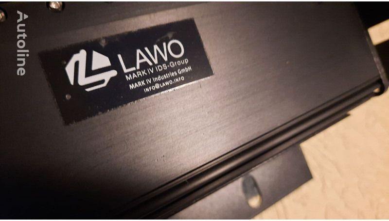 Iveco Mobitec LG2010000-000 Lawo D-76437 .Hanover OL020A.1780556(18568 - Painel de instrumentos: foto 5 Iveco Mobitec LG2010000-000 Lawo D-76437 .Hanover OL020A.1780556(18568 - Painel de instrumentos: foto 5