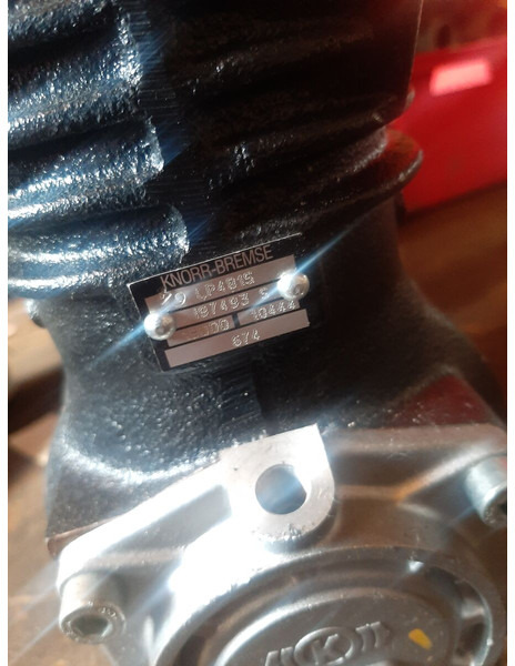 KNORR-BREMSE LP 4815 - Motor e peças: foto 5 KNORR-BREMSE LP 4815 - Motor e peças: foto 5