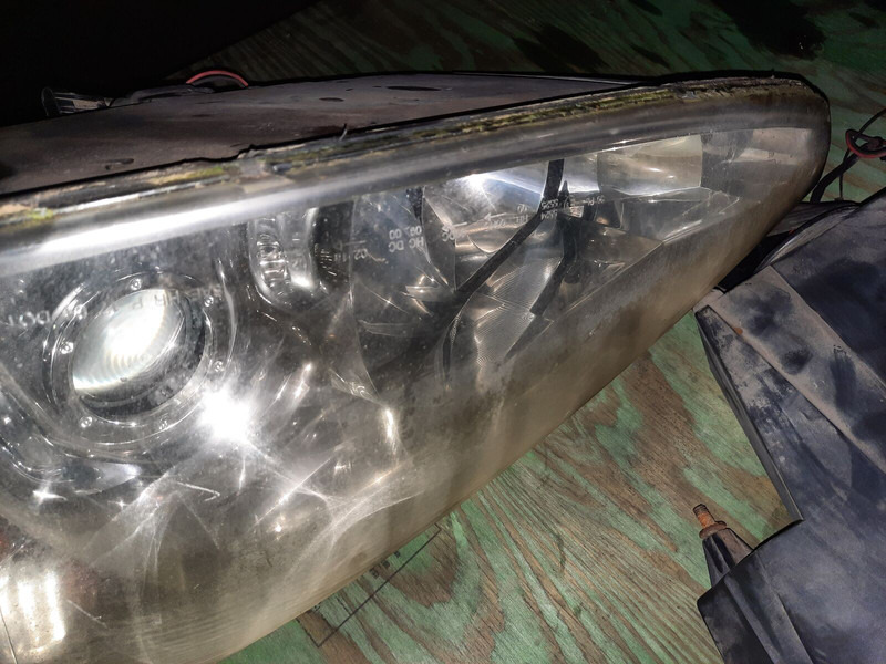 MAN . Скания . Вольво. Неоплан. - Farol dianteira: foto 5 MAN . Скания . Вольво. Неоплан. - Farol dianteira: foto 5