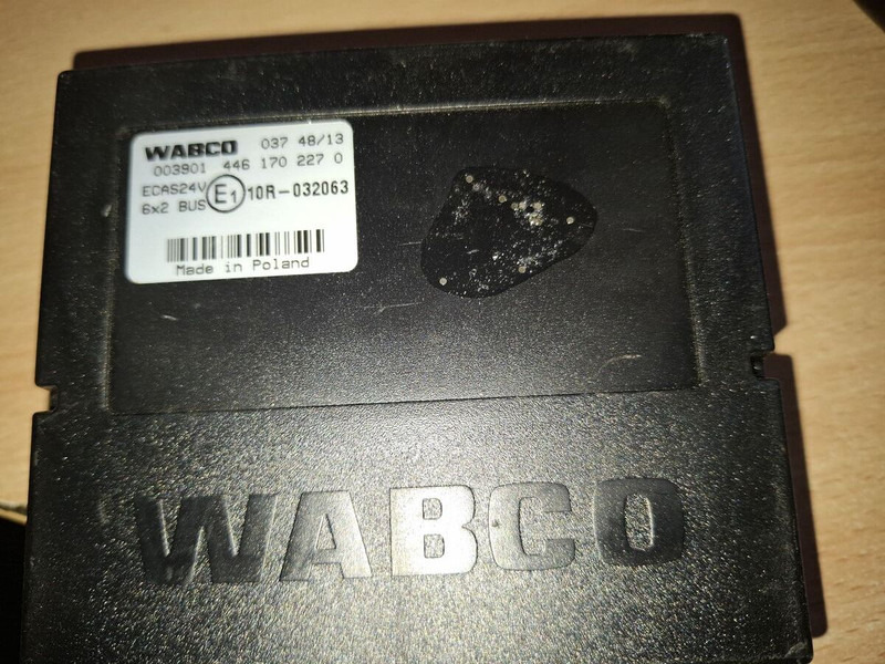 MAN VDO 412.409/007/002. 412.413.009\008 . 412.413.005.003 - Centralina electrónica: foto 4 MAN VDO 412.409/007/002. 412.413.009\008 . 412.413.005.003 - Centralina electrónica: foto 4