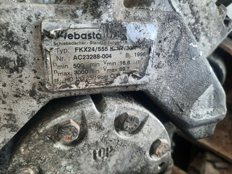 Mercedes-Benz 906 HFC 134A. FK40. FK-30. FK50 - Compressor de ar condicionado: foto 3 Mercedes-Benz 906 HFC 134A. FK40. FK-30. FK50 - Compressor de ar condicionado: foto 3