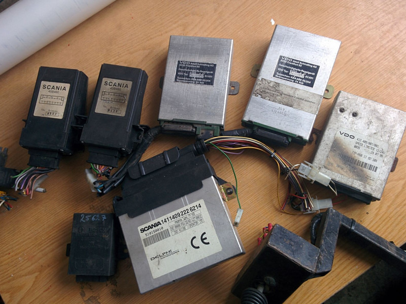Scania 0485472. 458460 . 0881801800 - Centralina electrónica: foto 3 Scania 0485472. 458460 . 0881801800 - Centralina electrónica: foto 3