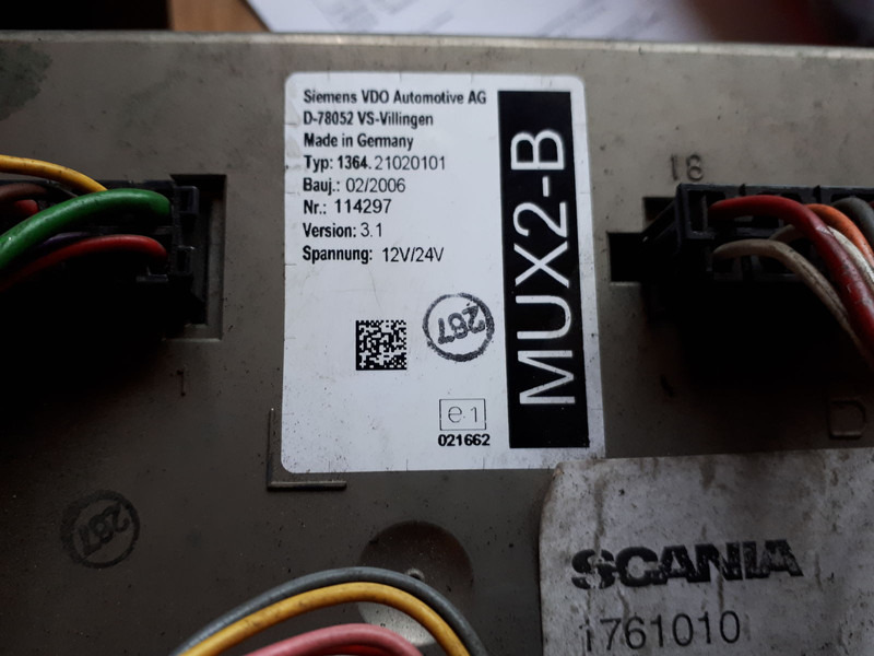 Scania MUX2-B MUX2-M.MUX2-B+/ ZR2-BS/ ZR2-BD - Centralina electrónica: foto 3 Scania MUX2-B MUX2-M.MUX2-B+/ ZR2-BS/ ZR2-BD - Centralina electrónica: foto 3