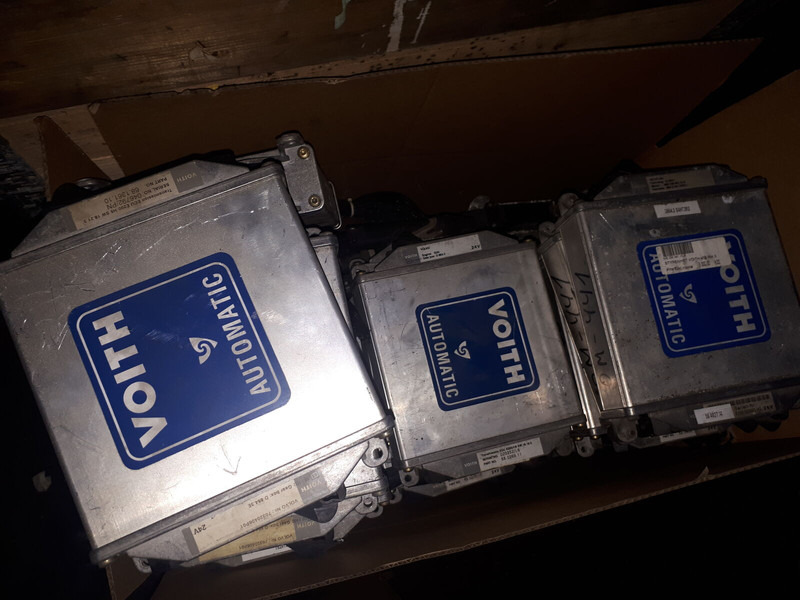 Scania VOITH 864.3E 4HT2R2 Неоплан Volvo - Centralina electrónica: foto 1 Scania VOITH 864.3E 4HT2R2 Неоплан Volvo - Centralina electrónica: foto 1