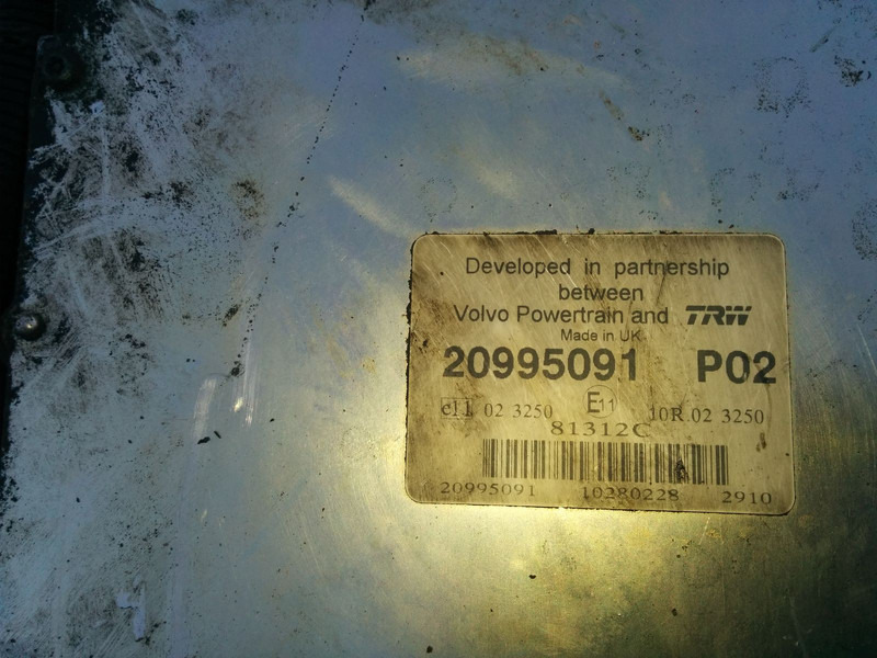 Volvo 20995091 P02. 20577136 P02 20582962 P05. - Centralina electrónica: foto 3 Volvo 20995091 P02. 20577136 P02 20582962 P05. - Centralina electrónica: foto 3