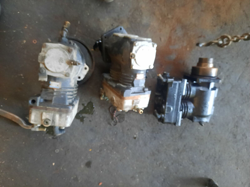 Volvo LP4905 /. LP4992 -B12 .Мерседес - Motor e peças: foto 4 Volvo LP4905 /. LP4992 -B12 .Мерседес - Motor e peças: foto 4