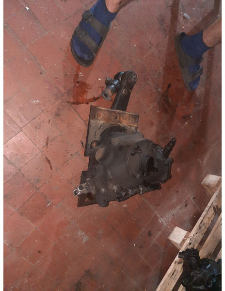 Volvo Scania Irizar. MAN. - Caixa de direção: foto 5 Volvo Scania Irizar. MAN. - Caixa de direção: foto 5