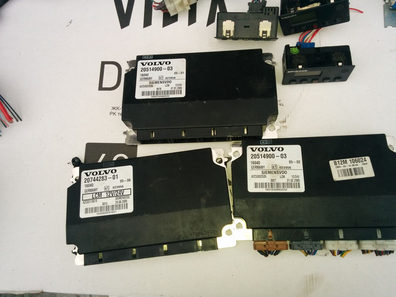 Volvo Siemts VDO 20514900-03 20569213-P03. 20744283-01. 20865208-02. - Centralina electrónica: foto 2 Volvo Siemts VDO 20514900-03 20569213-P03. 20744283-01. 20865208-02. - Centralina electrónica: foto 2