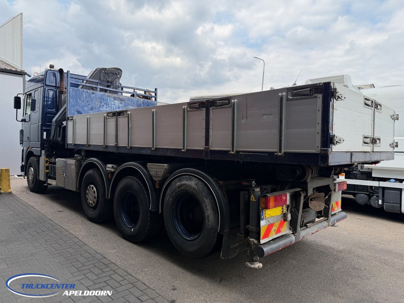 DAF XF 95.430 HIAB 330-5, 8x2 - Camião transportador de contêineres/ Caixa móvel, Camião grua: foto 4 DAF XF 95.430 HIAB 330-5, 8x2 - Camião transportador de contêineres/ Caixa móvel, Camião grua: foto 4