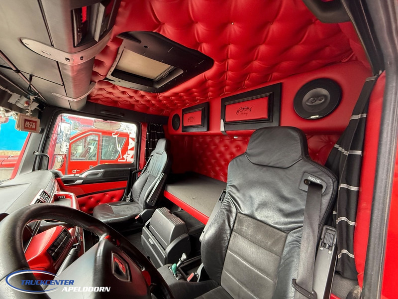 Camião polibenne MAN TGX 35.500 8x4, Joab, Bullbar, Custom interieur: foto 8
