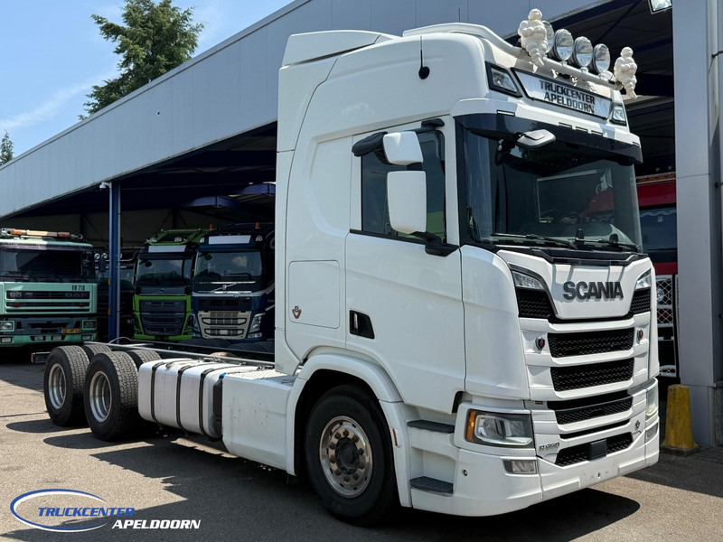 Scania R650 V8 NGS 6x4, Standclima, Retarder, PTO, 9000 Vooras - Camião chassi: foto 1 Scania R650 V8 NGS 6x4, Standclima, Retarder, PTO, 9000 Vooras - Camião chassi: foto 1