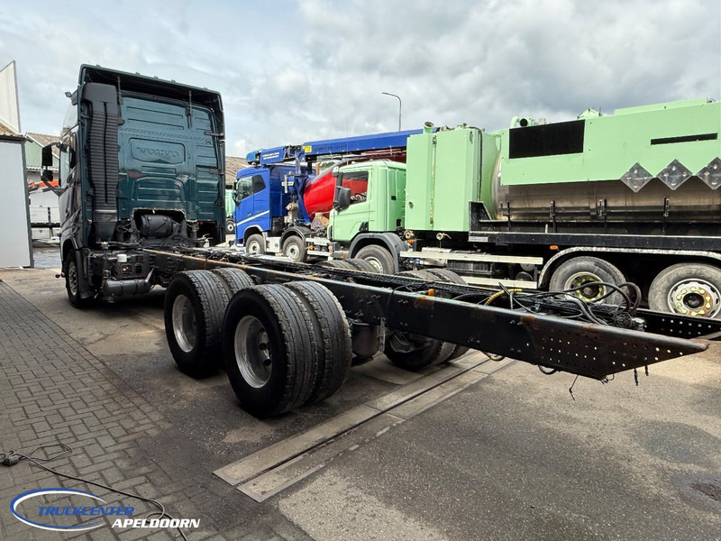 Volvo FH 750 6x4, Steel - Air, Globetrotter XL - Camião chassi: foto 3 Volvo FH 750 6x4, Steel - Air, Globetrotter XL - Camião chassi: foto 3