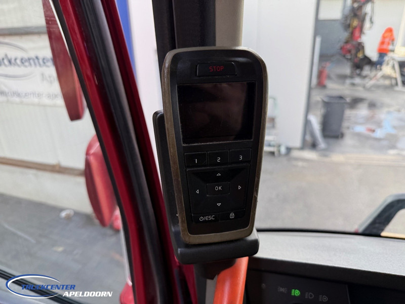 Camião chassi Volvo FH 750 6x4 Tandemlift, Retarder, PTO: foto 11
