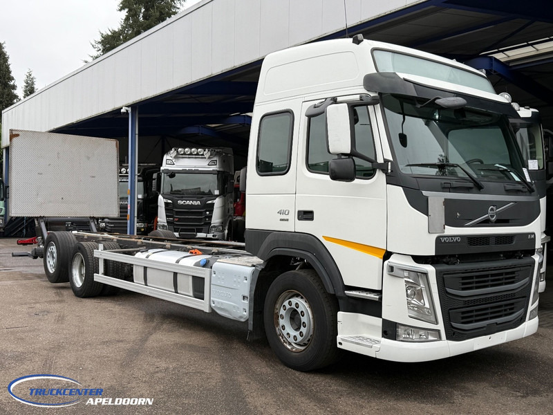 Volvo FM 410 379000 km, 6x2, Globetrotter - Camião chassi: foto 1 Volvo FM 410 379000 km, 6x2, Globetrotter - Camião chassi: foto 1