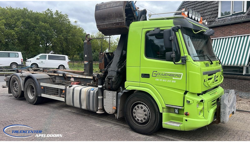 Volvo FM 410 EEV 6X2 Palfinger Epsilon Q170Z - Camião polibenne, Camião grua: foto 1 Volvo FM 410 EEV 6X2 Palfinger Epsilon Q170Z - Camião polibenne, Camião grua: foto 1