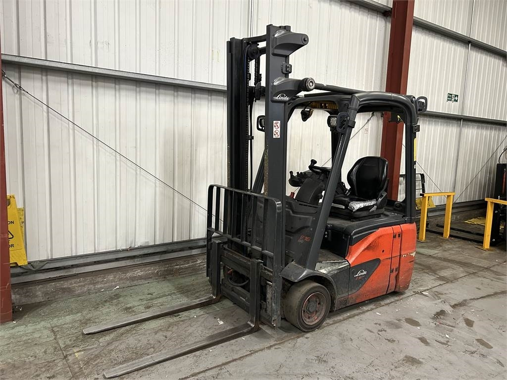 Linde E16C-02 - Empilhadeira elétrica: foto 2 Linde E16C-02 - Empilhadeira elétrica: foto 2