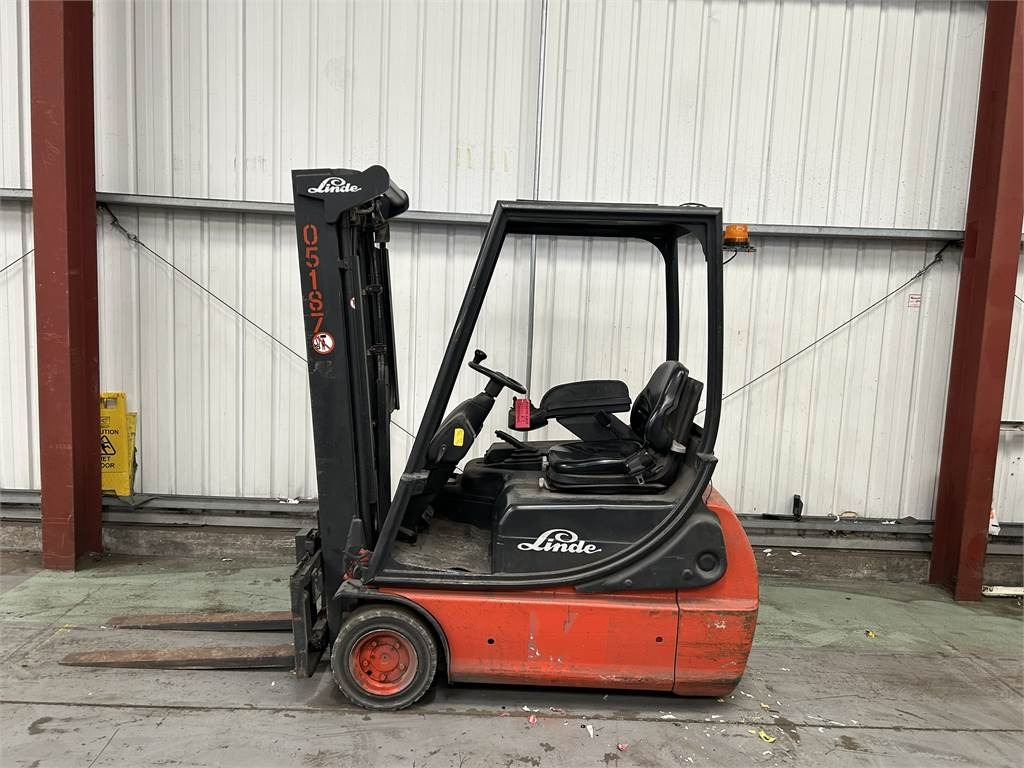 Linde E16C-02 - Empilhadeira elétrica: foto 1 Linde E16C-02 - Empilhadeira elétrica: foto 1