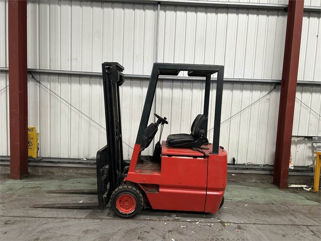 Linde E18 - Empilhadeira elétrica: foto 1 Linde E18 - Empilhadeira elétrica: foto 1