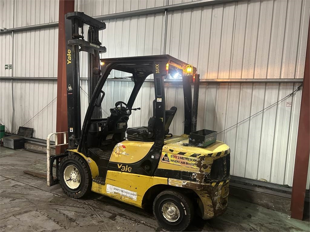Yale GDP35VX - Empilhadeira a diesel: foto 3 Yale GDP35VX - Empilhadeira a diesel: foto 3