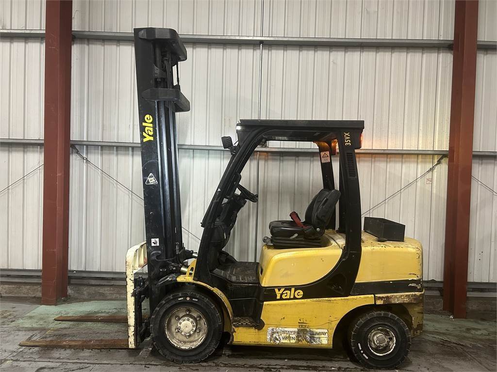Yale GDP35VX - Empilhadeira a diesel: foto 1 Yale GDP35VX - Empilhadeira a diesel: foto 1