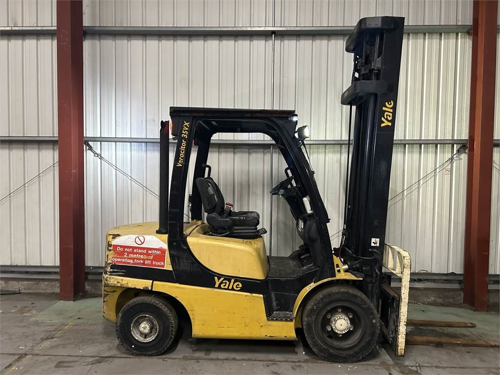 Yale GDP35VX - Empilhadeira a diesel: foto 5 Yale GDP35VX - Empilhadeira a diesel: foto 5