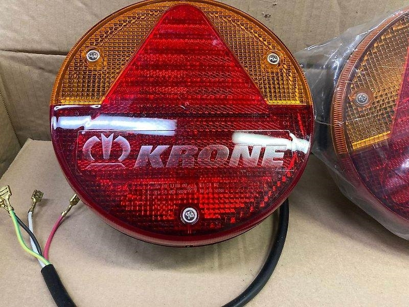 Krone achterlichten - Farol traseiros por Máquina agrícola: foto 4 Krone achterlichten - Farol traseiros por Máquina agrícola: foto 4