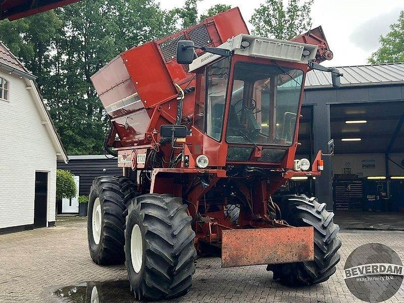 Hesston 7730 - Máquina agrícola: foto 3 Hesston 7730 - Máquina agrícola: foto 3