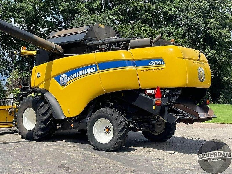 New Holland CX 8.80 - Ceifeira debulhadora: foto 3 New Holland CX 8.80 - Ceifeira debulhadora: foto 3