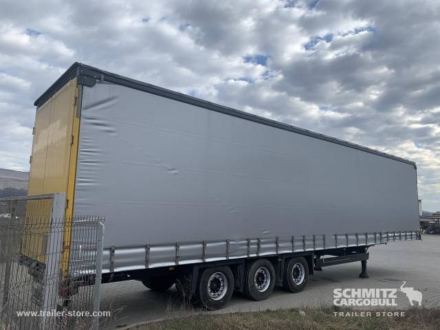 Schmitz Cargobull Curtainsider Varios Side door both sides - Semi-reboque de lona: foto 3 Schmitz Cargobull Curtainsider Varios Side door both sides - Semi-reboque de lona: foto 3