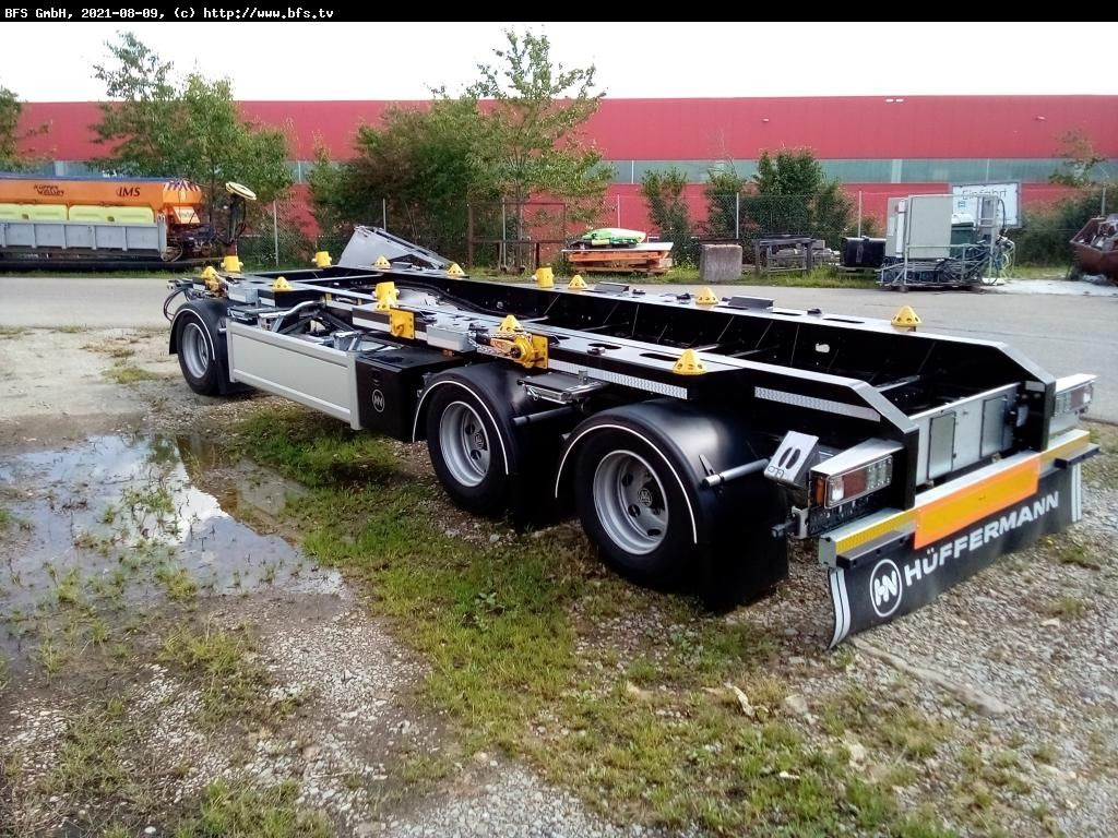 Hüffermann Vario-Carrier HMA 2424 ZB 3-Achs für Absetzmulde - Reboque ampliroll/ Multibenne: foto 3 Hüffermann Vario-Carrier HMA 2424 ZB 3-Achs für Absetzmulde - Reboque ampliroll/ Multibenne: foto 3