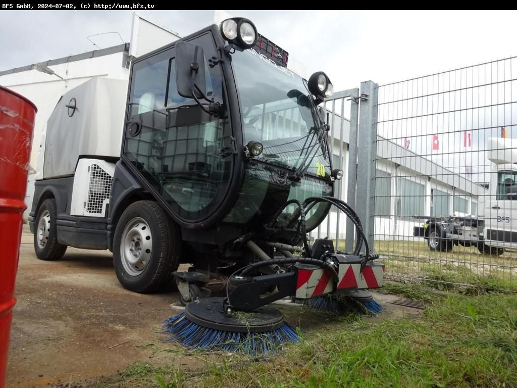 JungoJet 3500 Gehwegtauglich JungoJet 3500 Gehwegtauglich - Varredora urbana: foto 1 JungoJet 3500 Gehwegtauglich JungoJet 3500 Gehwegtauglich - Varredora urbana: foto 1