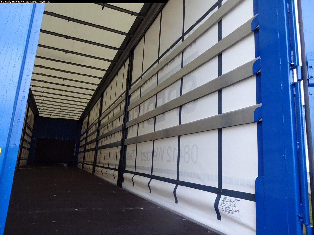 Krone Sattelauflieger SDP 27 eLB4-CS Krone, Schiebever - Semi-reboque de lona: foto 4 Krone Sattelauflieger SDP 27 eLB4-CS Krone, Schiebever - Semi-reboque de lona: foto 4