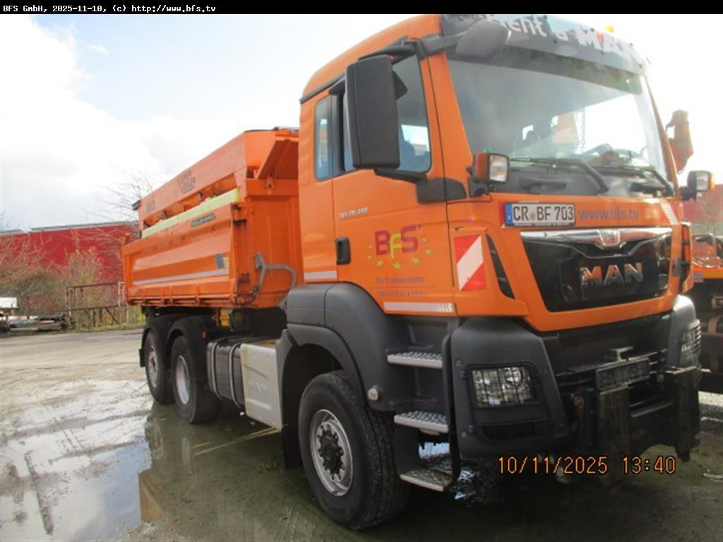 MAN TGS 28.480 6X4-4 BL Euro6, Winterdienst, Bordmat - Camião basculante: foto 1 MAN TGS 28.480 6X4-4 BL Euro6, Winterdienst, Bordmat - Camião basculante: foto 1