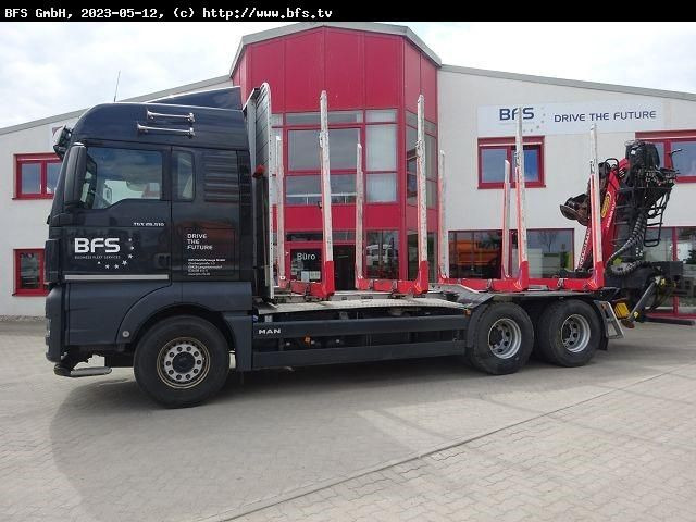 MAN TGX 26.510 6x4 BL Kurzholz, Sicherheitspaket Plu - Camião de transporte de madeira: foto 2 MAN TGX 26.510 6x4 BL Kurzholz, Sicherheitspaket Plu - Camião de transporte de madeira: foto 2