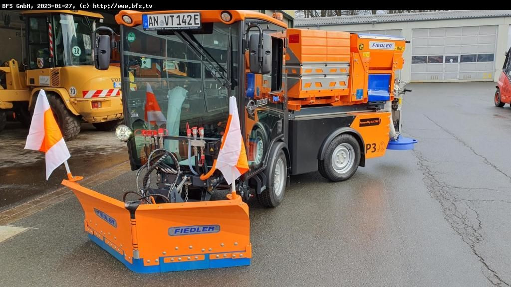 Pony P3.0 Pony P3.0 - Varredora urbana: foto 1 Pony P3.0 Pony P3.0 - Varredora urbana: foto 1