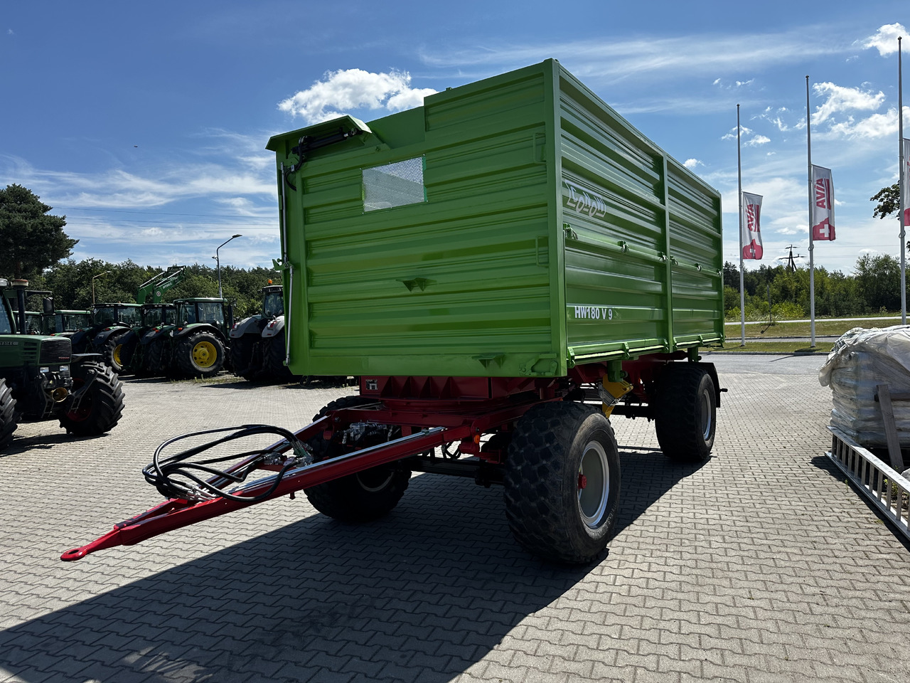 Reboque basculante agrícola Conow HW 180 V 9 3 strony wywrot 18 ton: foto 15 Reboque basculante agrícola Conow HW 180 V 9 3 strony wywrot 18 ton: foto 15