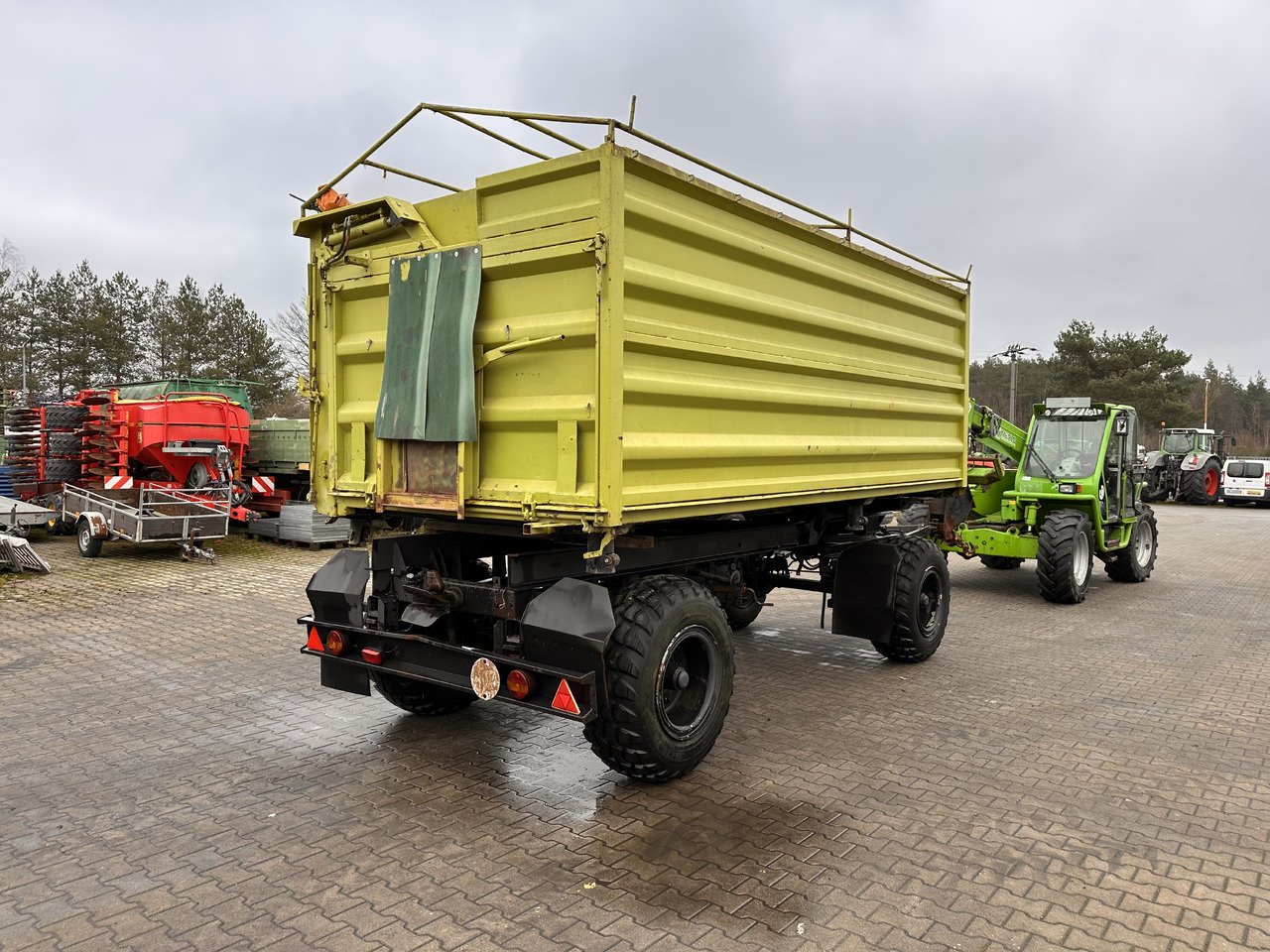 Reboque basculante agrícola Conow HW 180 V 9 3 strony wywrot 18 ton: foto 17 Reboque basculante agrícola Conow HW 180 V 9 3 strony wywrot 18 ton: foto 17