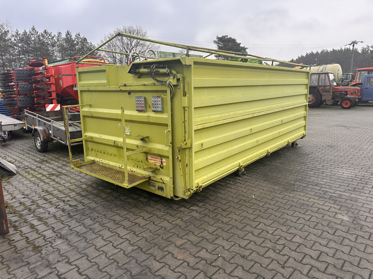 Reboque basculante agrícola Conow HW 180 V 9 3 strony wywrot 18 ton: foto 20 Reboque basculante agrícola Conow HW 180 V 9 3 strony wywrot 18 ton: foto 20