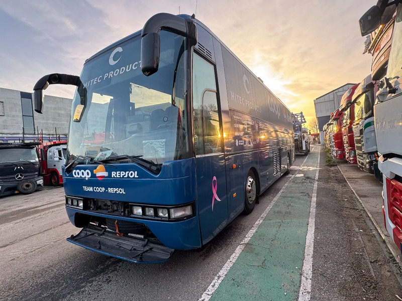 MAN NEOMAN ENGINE AND GEARBOX BROKEN LIVING ROOM + KITCHEN + DOUCHE - Camião: foto 3 MAN NEOMAN ENGINE AND GEARBOX BROKEN LIVING ROOM + KITCHEN + DOUCHE - Camião: foto 3