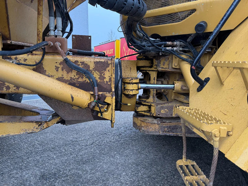 Caminhão articulado Caterpillar 725 - CE + AIRCO + RETARDER - TYRES: 23.5R25: foto 13