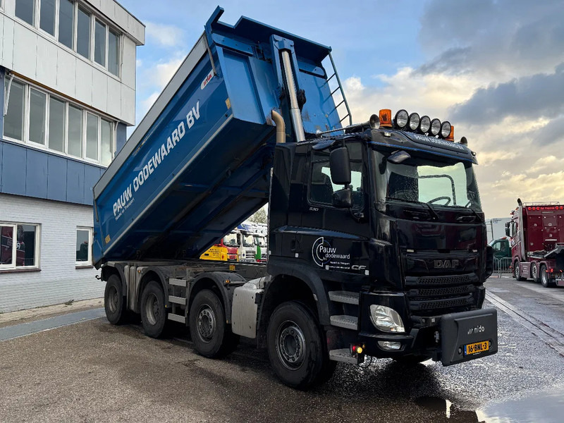 DAF CF 530 8X4 - FULL STEEL SUSP. - BIG AXLES + HYVA TIPPER - Camião basculante: foto 2 DAF CF 530 8X4 - FULL STEEL SUSP. - BIG AXLES + HYVA TIPPER - Camião basculante: foto 2